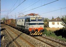 LISIERA per VICENZA 1992 - Locomotiva  elettrica E..652.017 Con equipaggiamento