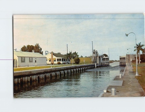 Cartolina lock 1 - cartolina, n.