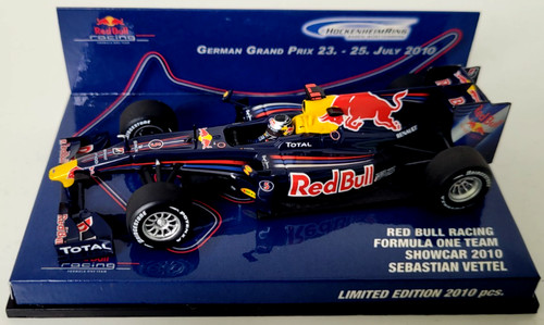 Minichamps vettel red - 1:43,