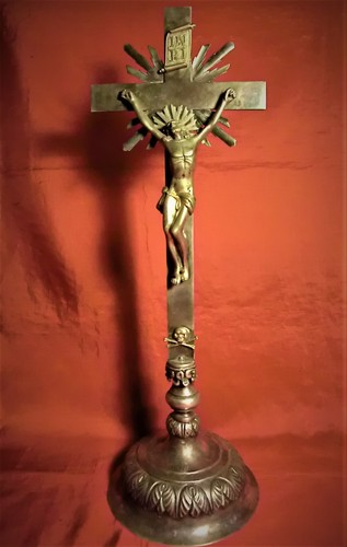 Crocifisso altare con - da,