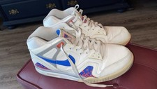 Nike Air Tech Challenge II