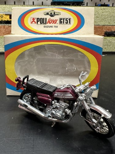 Politoys gt51 suzuki 750 - 1/43,
