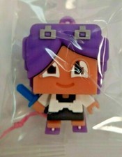 ANNA -SERIE LYON ACTION FIGURE