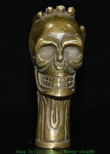 Statua scultura mano testa