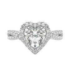 Anello di fidanzamento in oro