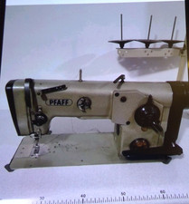 Macchina da cucire industriale