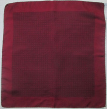- HERMÈS Foulard   carré