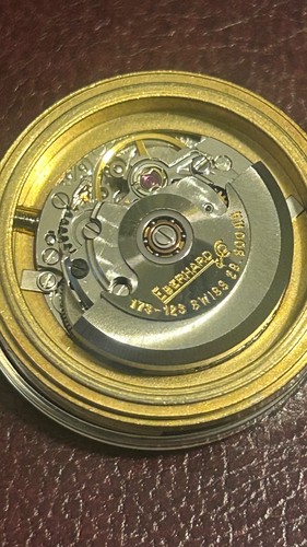 Eberhard movimento quadrante - quadrante, e