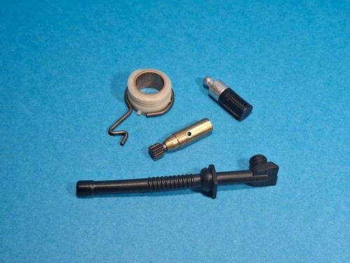 Kit pompa olio per - , motosega