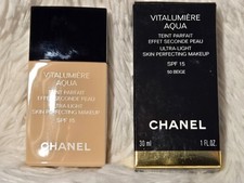 CHANEL Vitalumiere Aqua trucco
