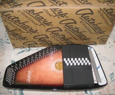 Autoharp Oscar Schmidt 21 accordi OS21CE PICKUP SCATOLA APERTA pronto per giocare