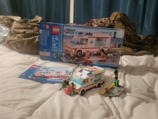 LEGO CITY: Ambulanza (4431)