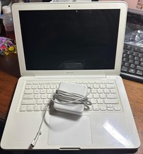 Apple MacBook A1342 13" 2009