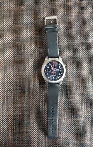 Samsung galaxy gear classic - samsung,