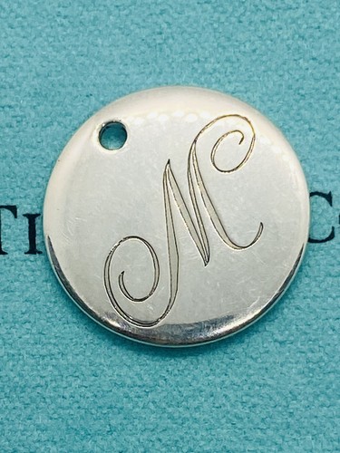 Ciondolo tiffany co alfabeto - &,