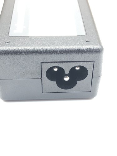 Alimentatore caricabatterie