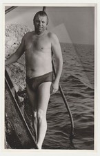 Sexy bello uomo grasso senza