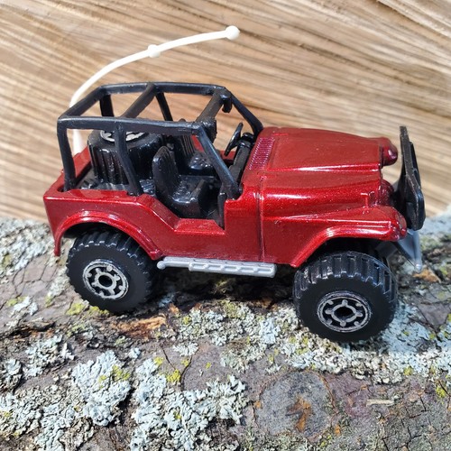 Vintage matchbox jeep - jeep, 4x4