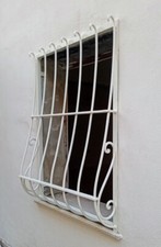 grata protezione in ferro pieno forgiato e battuto a mano con misure a scelta
