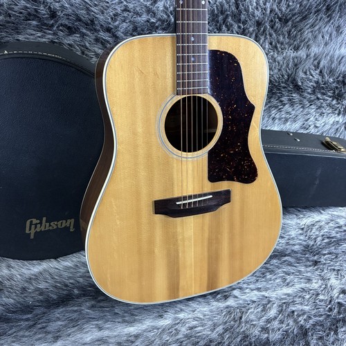 Spalla quadrata per chitarra