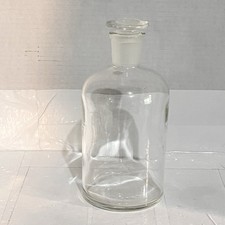 Vintage Pyrex 1L Reagent
