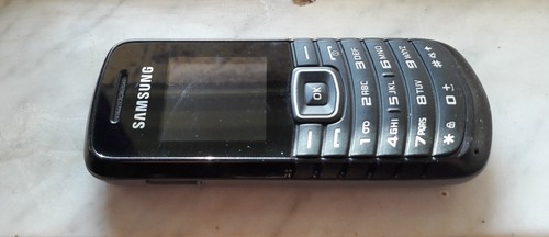 Vecchio telefono samsung - vecchio,