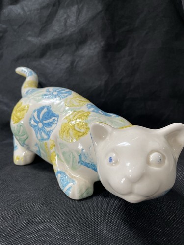 Large hand painted white cat - large,