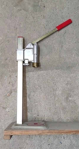 Tappatrice per tappi - per, corona