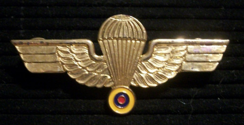 Ala paracadute base esercito