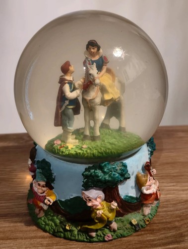 Snowglobe biancaneve disney - biancaneve,