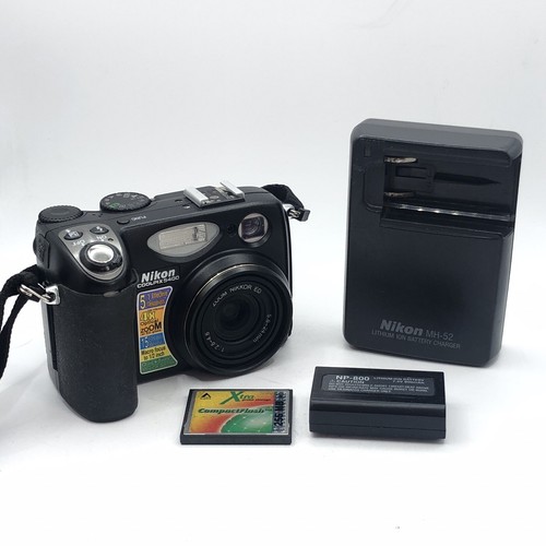 Vintage nikon coolpix 5400 - vintage,