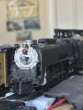 AHM RIVAROSSI 4-8-4 FEF 3