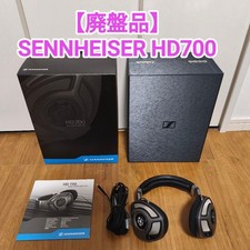 SENNHEISER HD700  Headphones
