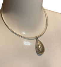 NWT nine west RIGID necklace