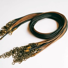 Collana in pelle da uomo