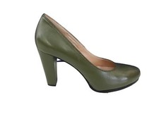 Decollete' in pelle, tacco 90