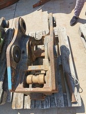 Accessori per macchine movimento terra  Attacchi rapidi escavatori 200 Quintali