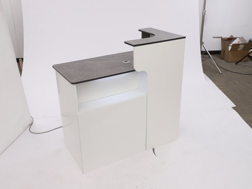 Bancone reception con cassetto