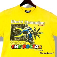 VALENTINO ROSSI THE DOCTOR WORLD CHAMPION 2005 COLLECTABLE T SHIRT GP MOTO BIKE