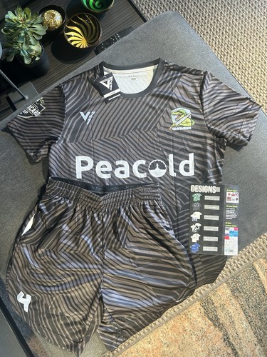 Kit calcio personalizzato - , –