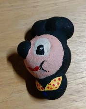 Roccia dipinta a mano Minnie