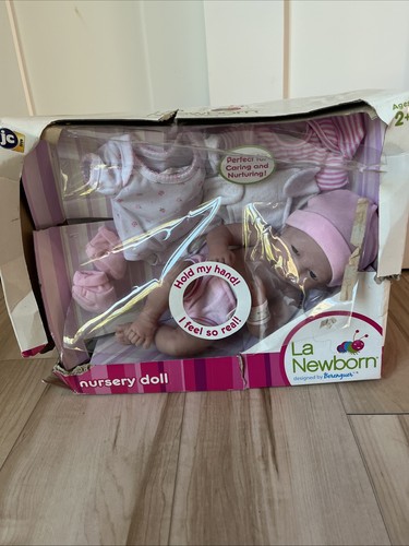 Bambola asilo neonato