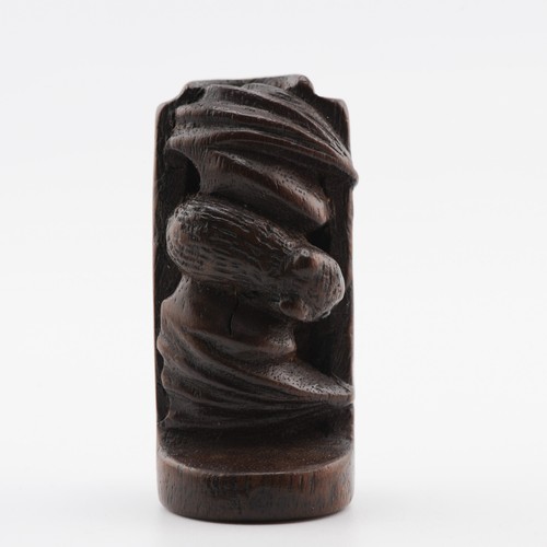 Vecchio netsuke legno - vecchio,