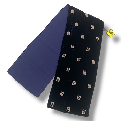 Sciarpa fendi mai usata - sciarpa,
