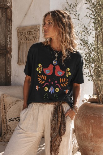 Shirt monoki diane - t-shirt, by