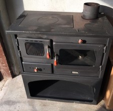 stufa a legna con forno usata