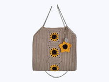 Borsa beige ad uncinetto, con girasoli e catenina, fatta a mano