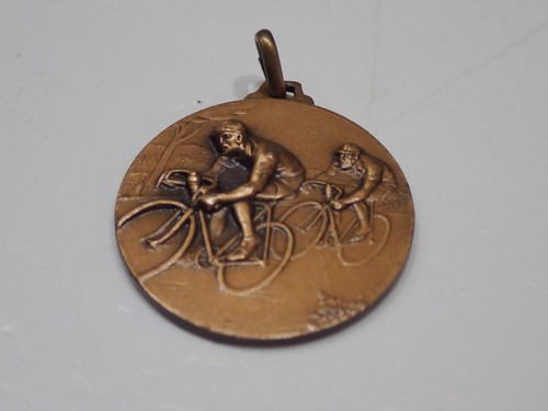 Ciclismo trofeo lugari - a.,