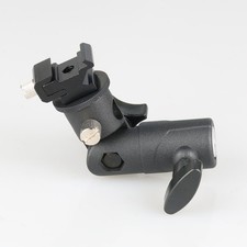  Adattatore per supporto luce