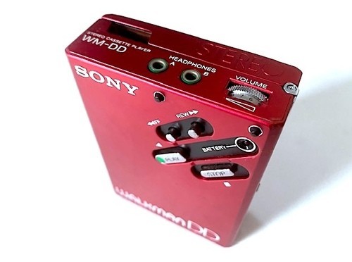 Sony walkman red disc - wm-dd,